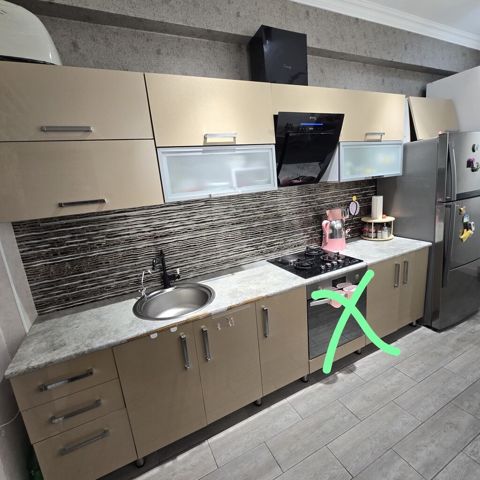 Mətbəx mebeli satılır 530₼. ölçü 3m. üzərində qaz moyka aspirator — Digah