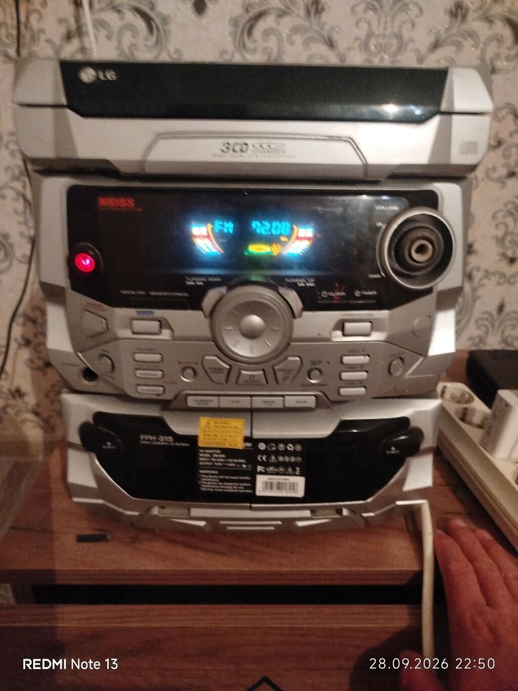 LG FFH-315 mini audio sistem - 3 CD changer: eyni vaxtda 3 disk — Akustik sistemlər, Mingəçevir (6)