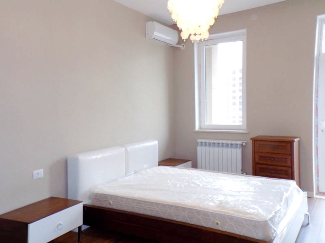 İcarəyə verilir 4 otaqlı yeni tikili 200 m² — Mənzil, Bakı (6)
