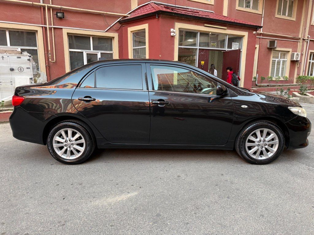 Toyota Corolla, 1.8 L, 2010 il, 168 200 km — Avtomobillər, Bakı (4)