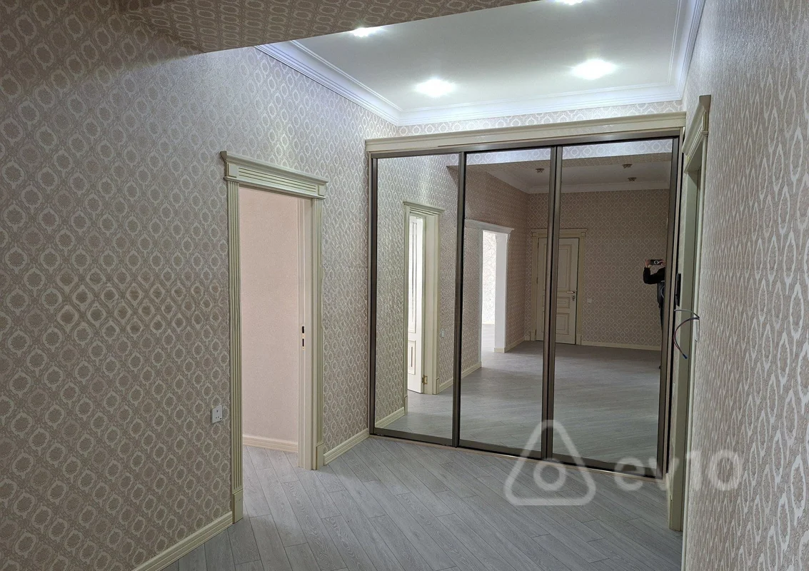 3 otaqlı mənzil, 146 m², Ayna Sultanona Heykəlinin yaxınlığı — Mənzil, Bakı (2)