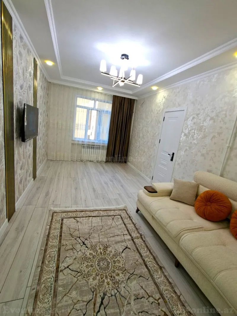 Satılır 3 otaqlı Mənzil Köhnə tikili 65 m² Bakı, Sabunçu r., Bakıxanov — Mənzil, Bakı (2)