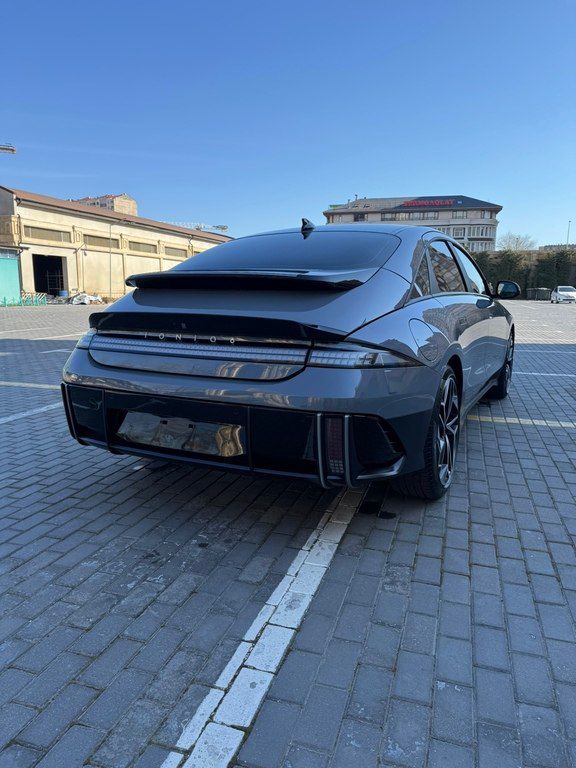 Hyundai Ionıq 6, 77.4 kWh, 2024 il, 19 000 km — Avtomobillər, Bakı (6)