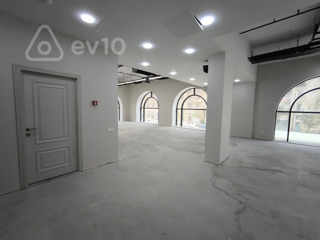 Obyekt, 172 m², Xəqani Rüstəmov küçəsi — kirayə — Əmlak, Bakı (3)