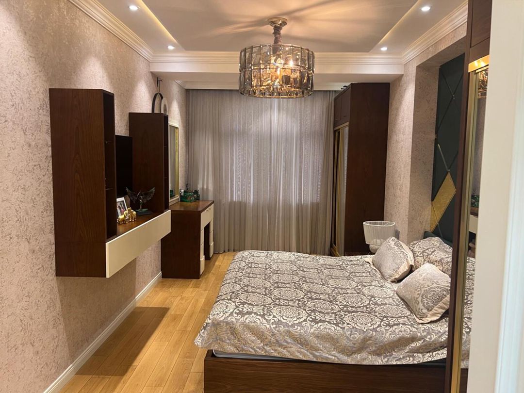 Satılır 4 otaqlı yeni tikili 163 m² — Mənzil, Bakı (7)