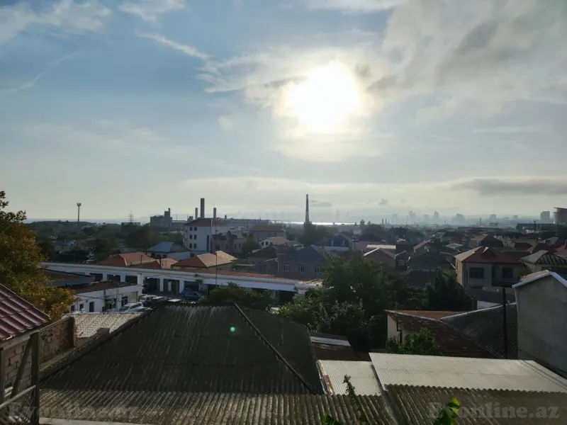 Satılır 6 otaqlı Həyət evi 200 m² Bakı, Xətai r., Həzi Aslanov — Ev, villa, Bakı (2)