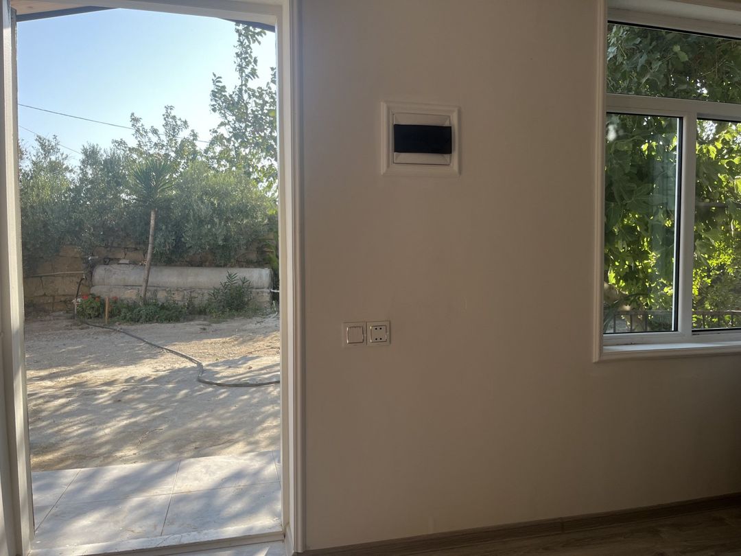 Satılır 4 otaqlı həyət evi/bağ evi 110 m² — Ev, villa, Bakı (9)
