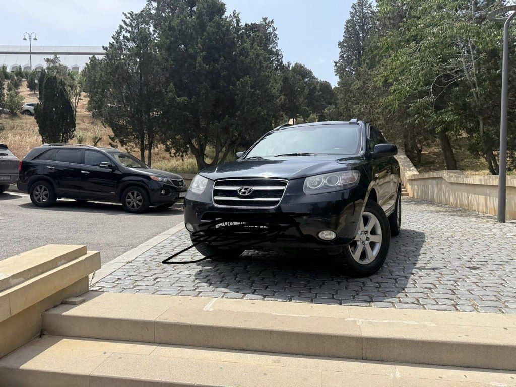 Hyundai Santa Fe, 2.2 L, 2007 il, 330 000 km — Avtomobillər, Bakı (3)
