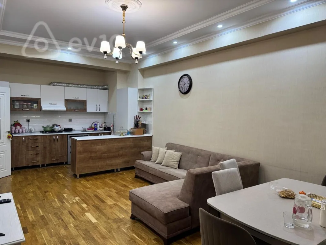 3 otaqlı mənzil, 80 m², S.Axundov pros 23 — Mənzil, Bakı (10)