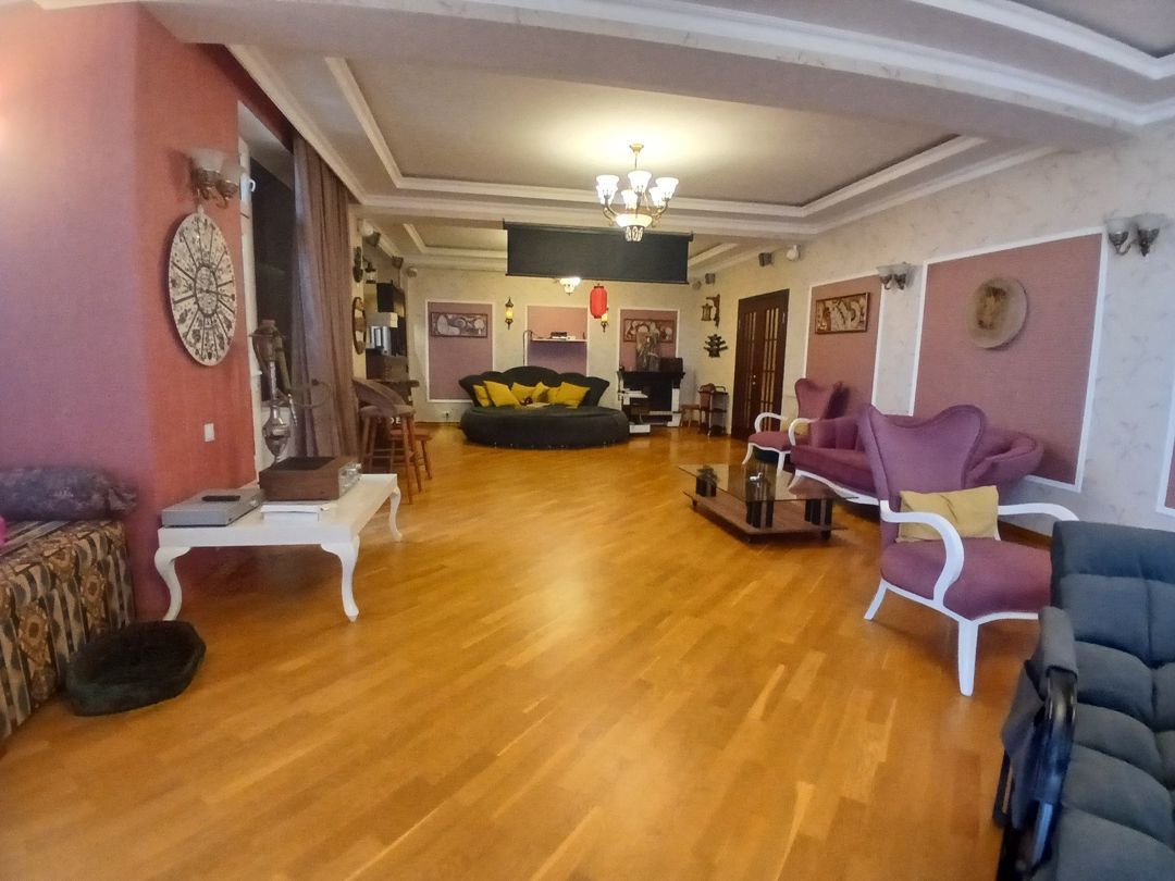 Satılır 5 otaqlı yeni tikili 300 m² — Mənzil, Bakı (4)