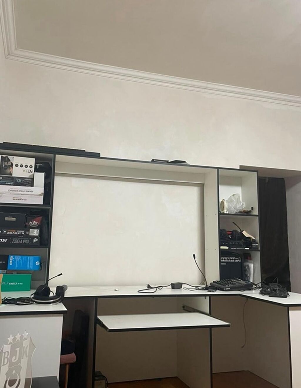 Künc masa, Polkalı, Siyirməli, MDF, Zəmanətsiz, Kredit yoxdur — Kompüter masaları və kresloları, Bakı (2)