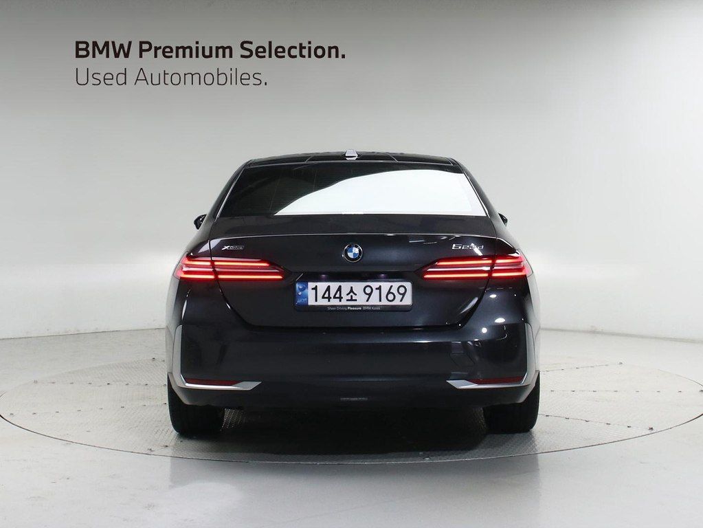 BMW 520d, 2.0 L, 2024 il, 41 903 km — Avtomobillər (4)