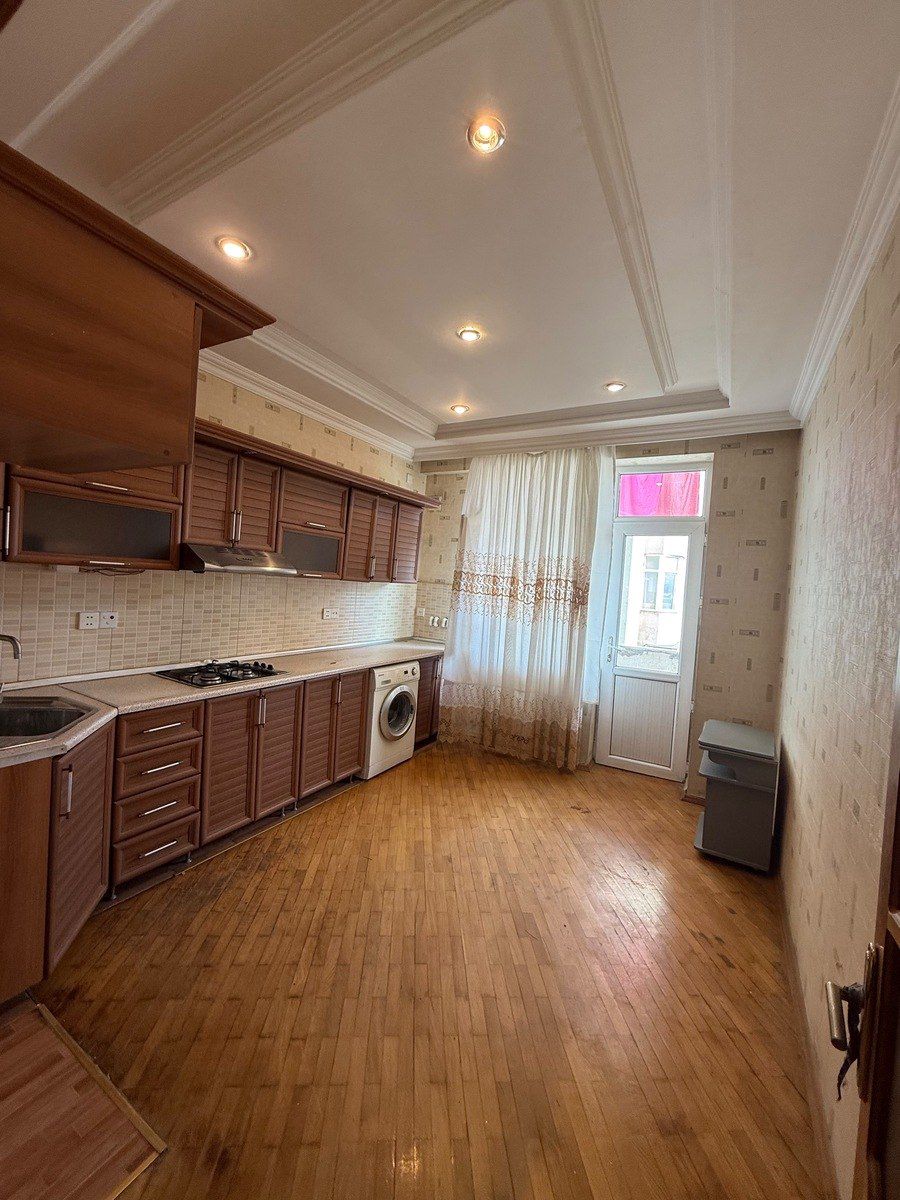 Satılır 2 otaqlı yeni tikili 90 m² — Mənzil, Bakı (12)