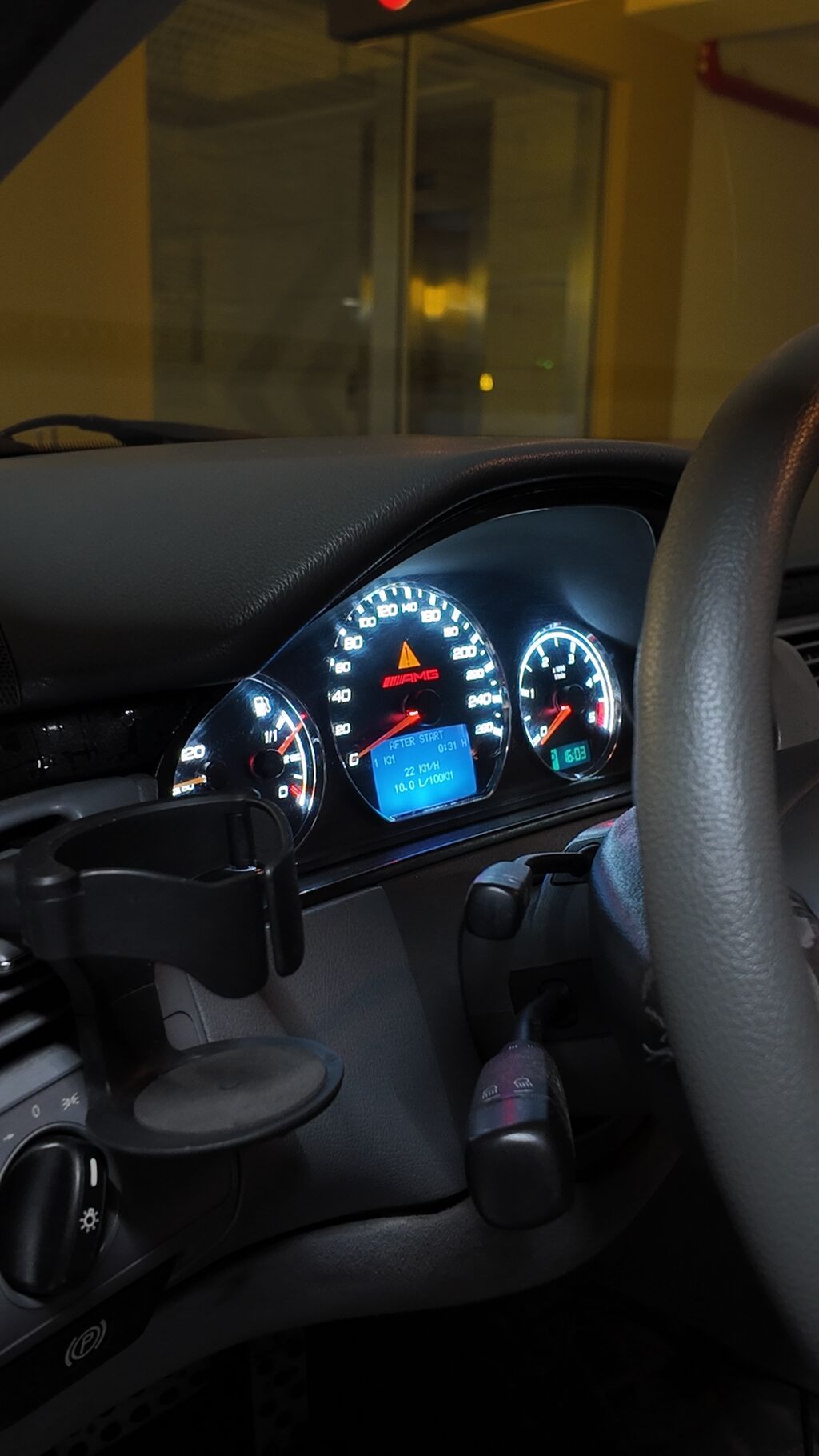 Mercedes-Benz E-Class T-Modell (s210) E270 cdi universal, qara rəng 90-UB-897 — Avtomobillər, Bakı (10)