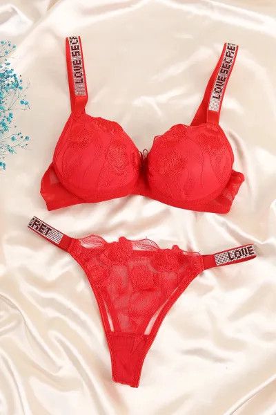Qadın alt paltarı dəst Love Secret, içi dolu, qırmızı, ölçü 90B — Mallar, Bakı