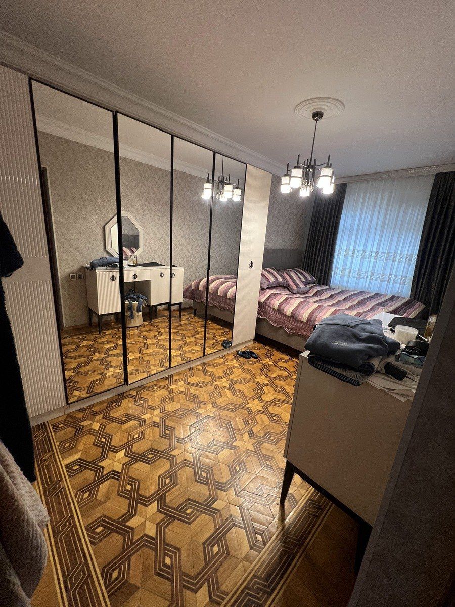 Satılır 4 otaqlı köhnə tikili 95 m² — Mənzil, Bakı (7)