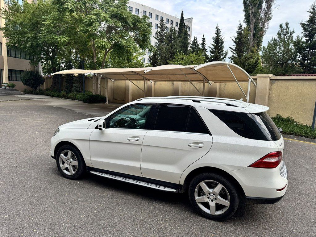 Mercedes ML 350 4MATIC, 3.5 L, 2013 il, 165 000 km 10-NR-989 — Avtomobillər, Bakı (4)