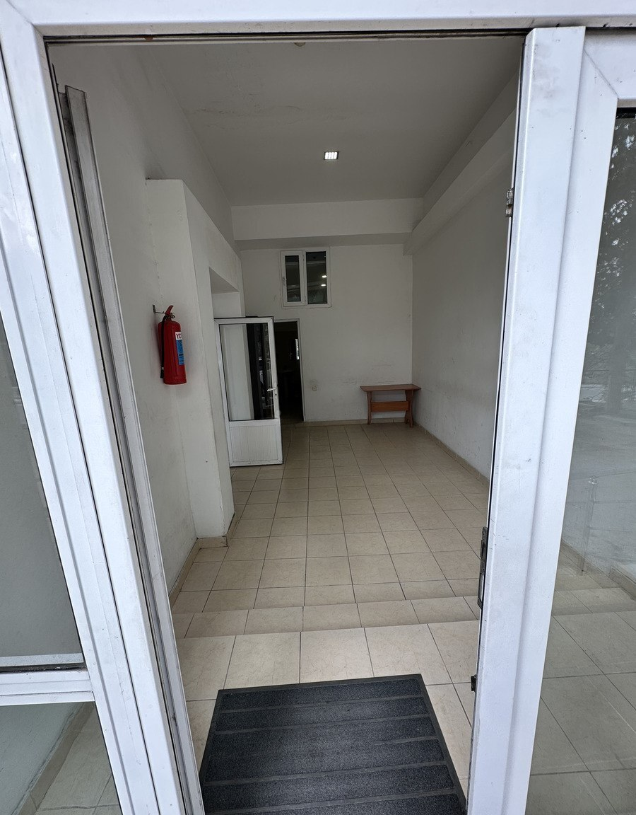 663 m² Orta təmirli obyekt satılır — Əmlak, Bakı (5)