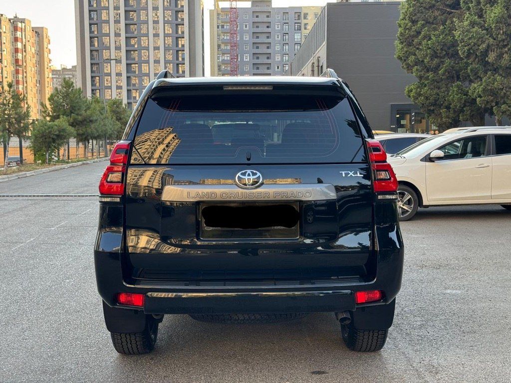 Toyota Land Cruiser Prado, 2.8 L, 2021 il, 82 827 km — Avtomobillər, Bakı (7)