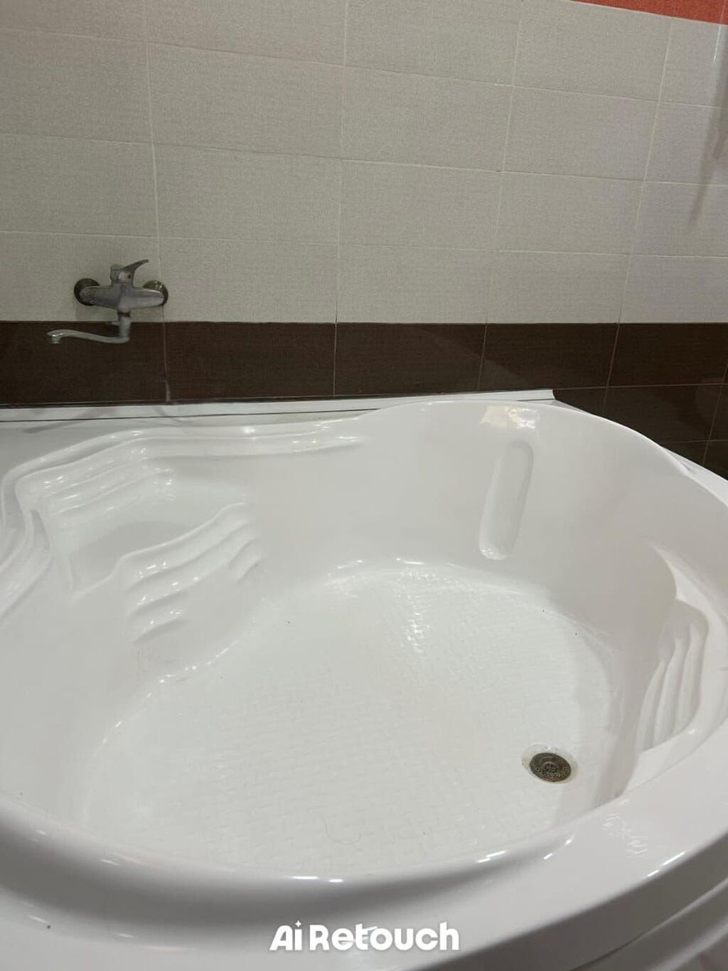 Künc akril vanna – modern hamam otaqları üçün rahat və estetik həll — Vannalar və jakuzi, Bakı (4)