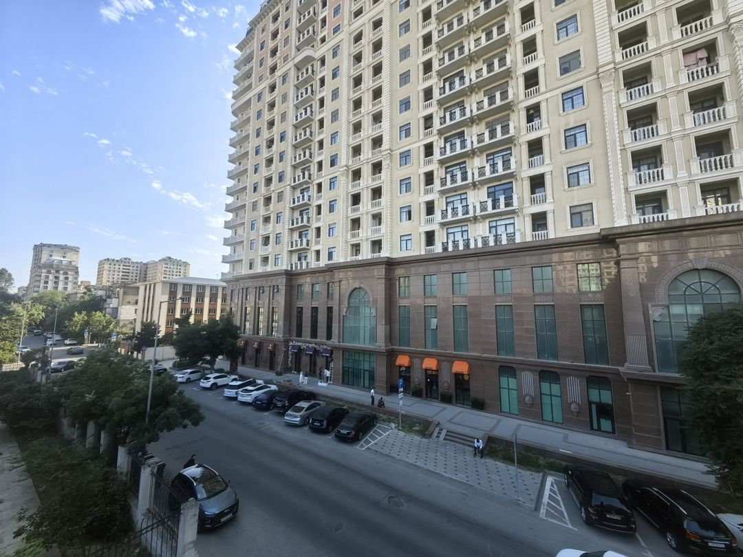 İcarəyə verilir obyekt 360 m² — Əmlak, Bakı (2)