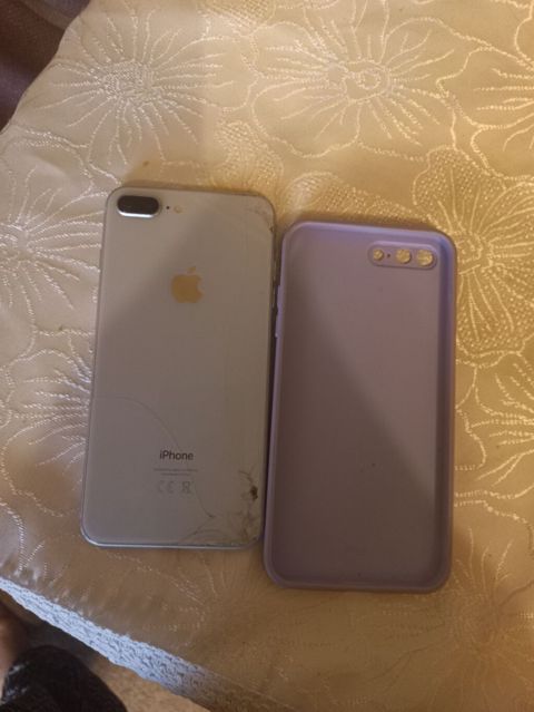 IPhone 8 Plus, Gümüşü, Barmaq izi — Digah