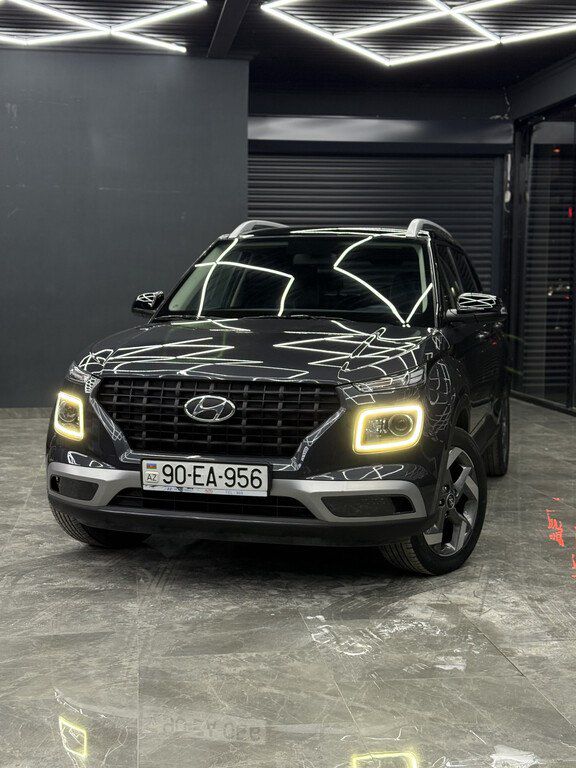 Hyundai Venue, 1.6 L, 2021 il, 80 000 km 90-EA-956 — Avtomobillər, Bakı (2)