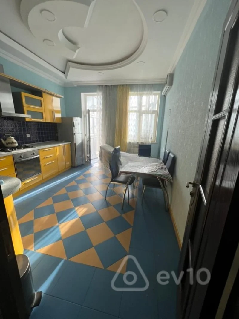 3 otaqlı mənzil, 120 m², Həsən bəy Zərdabi küçəsi — kirayə — Mənzil, Bakı