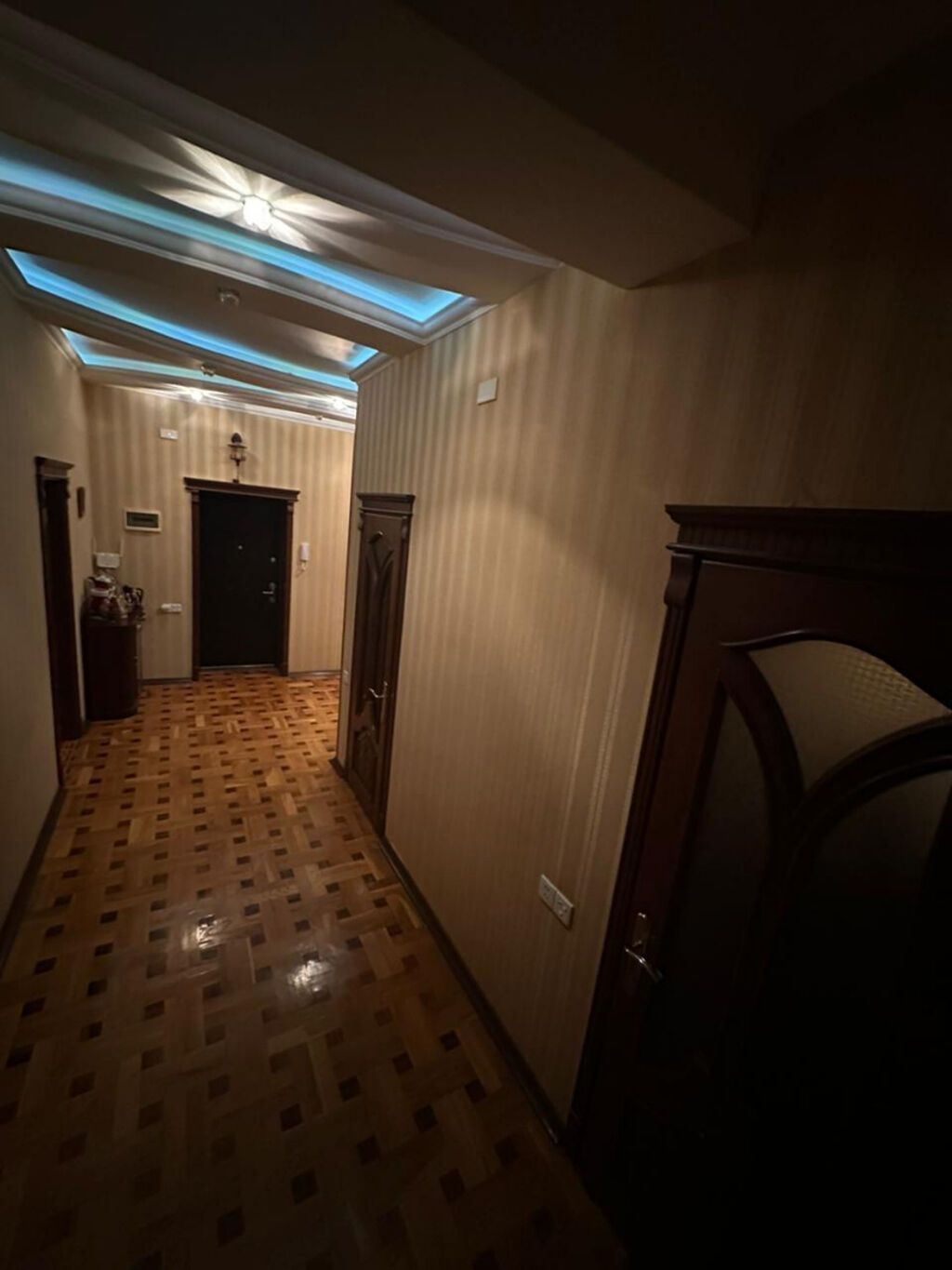 3 otaqlı, Yeni tikili, 110 kv. m — Mənzil, Bakı (7)