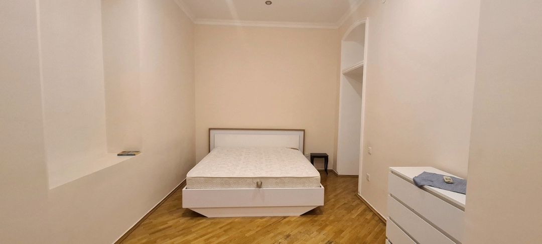 İcarəyə verilir 5 otaqlı həyət evi/bağ evi 250 m² — Ev, villa, Bakı (12)