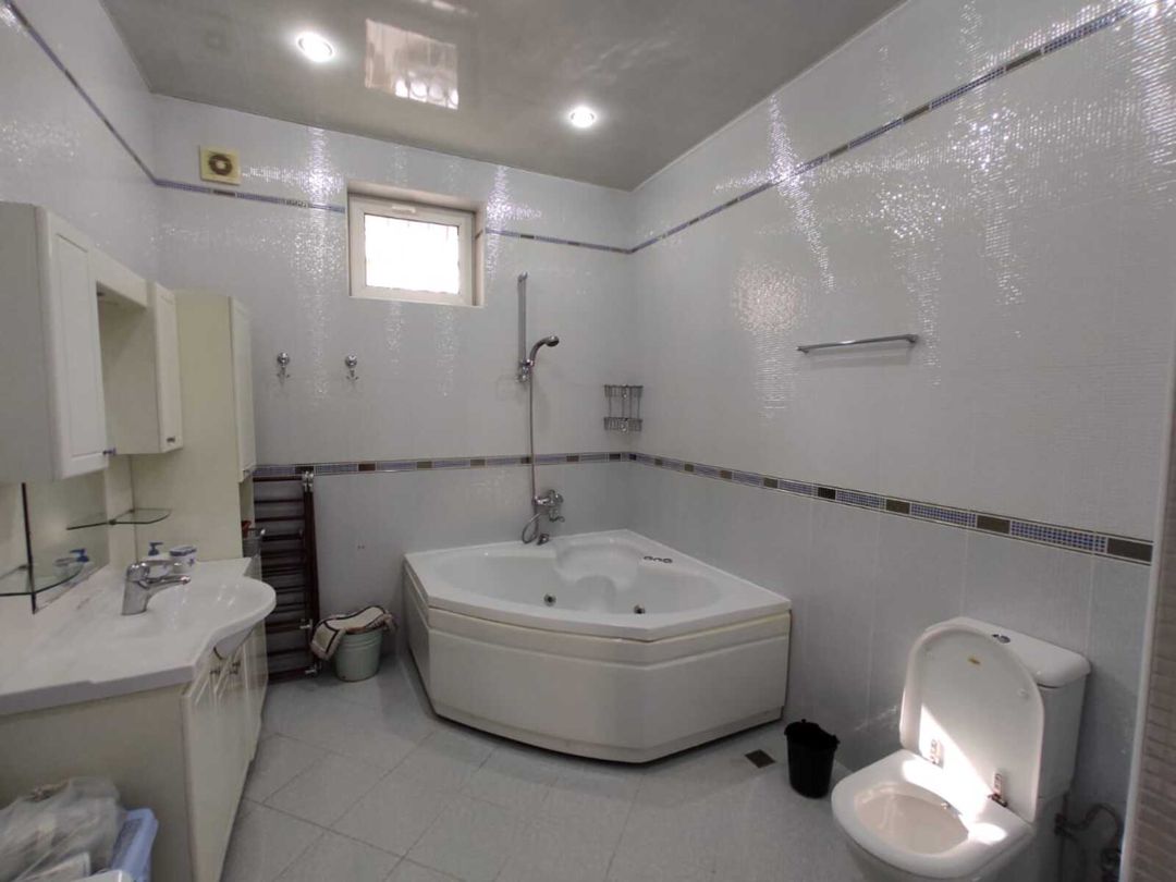 İcarəyə verilir 4 otaqlı köhnə tikili 160 m² — Mənzil, Bakı (11)