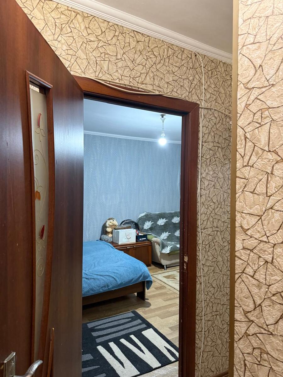 Satılır 1 otaqlı köhnə tikili 40 m² — Mənzil, Bakı (8)