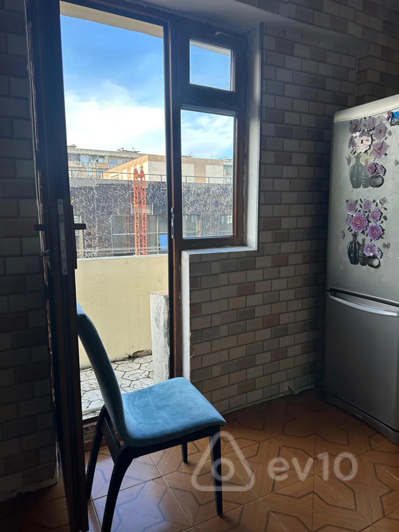 2 otaqlı mənzil, 40 m², Sakit Qocayev küçəsi — kirayə — Mənzil, Bakı (9)
