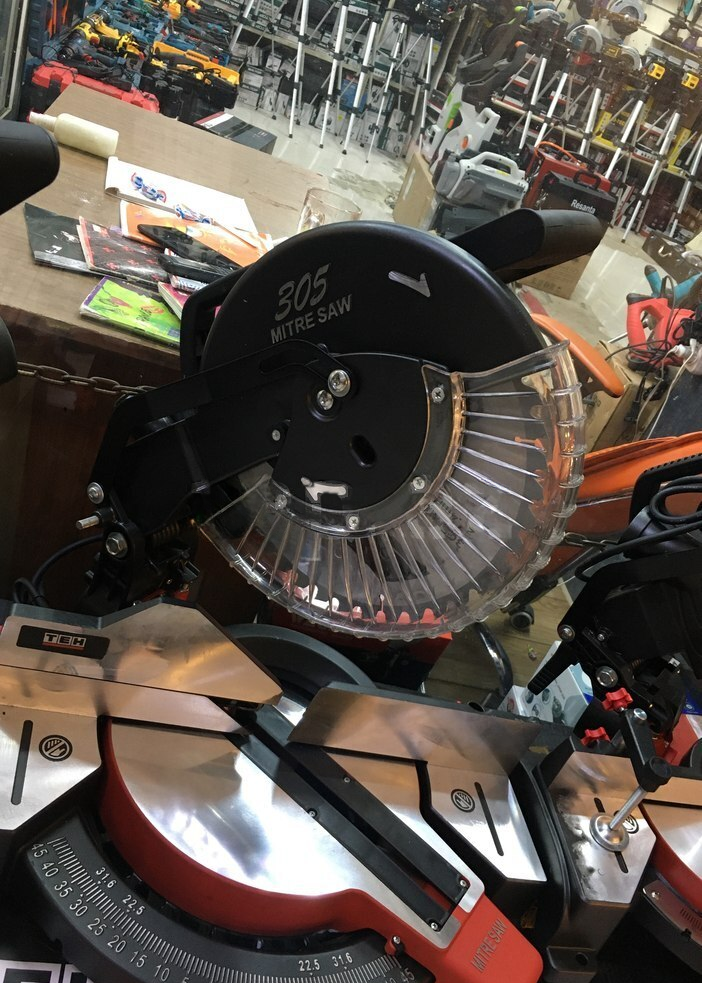 Künc kəsən mişar 305 mm 1800W — Bakı