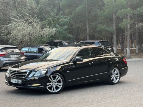 Mercedes E 200, 1.8 L, 2009 il, 204 541 km — Bakı