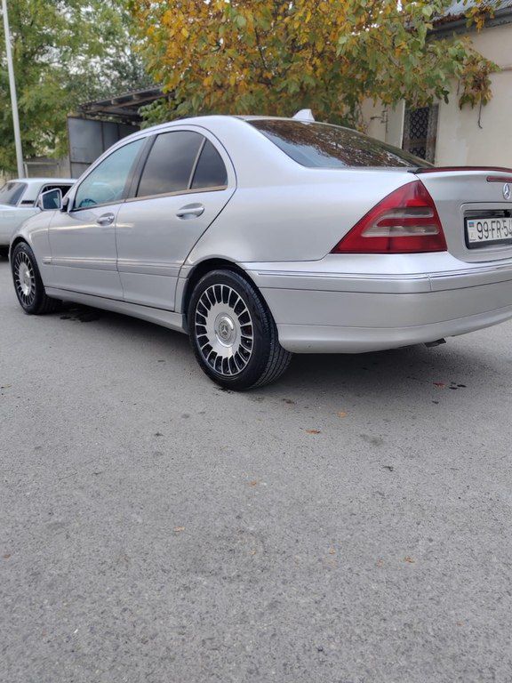 Mercedes C 200, 2.0 L, 2001 il, 374 000 km 99-FR-540 — Avtomobillər, Şamaxı (4)