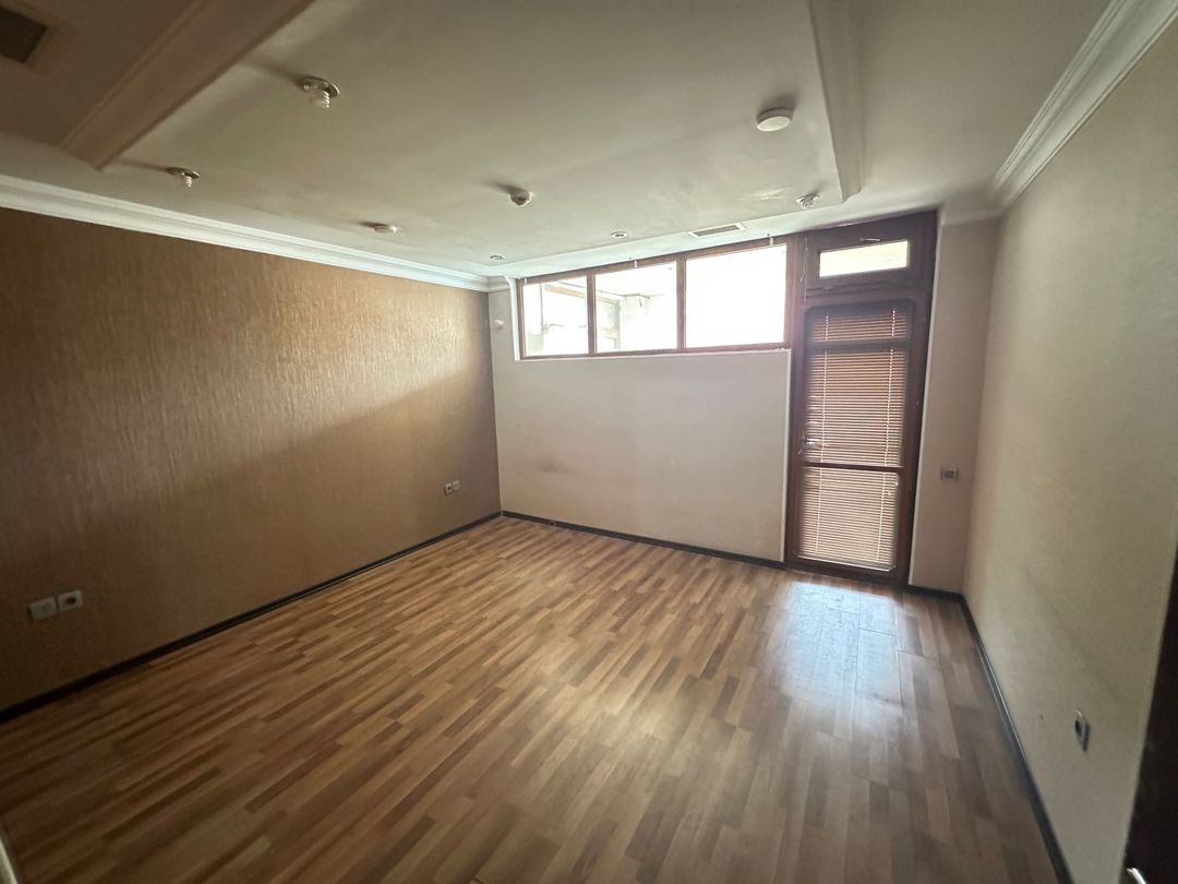 İcarəyə verilir obyekt 2200 m² — Əmlak, Bakı (9)