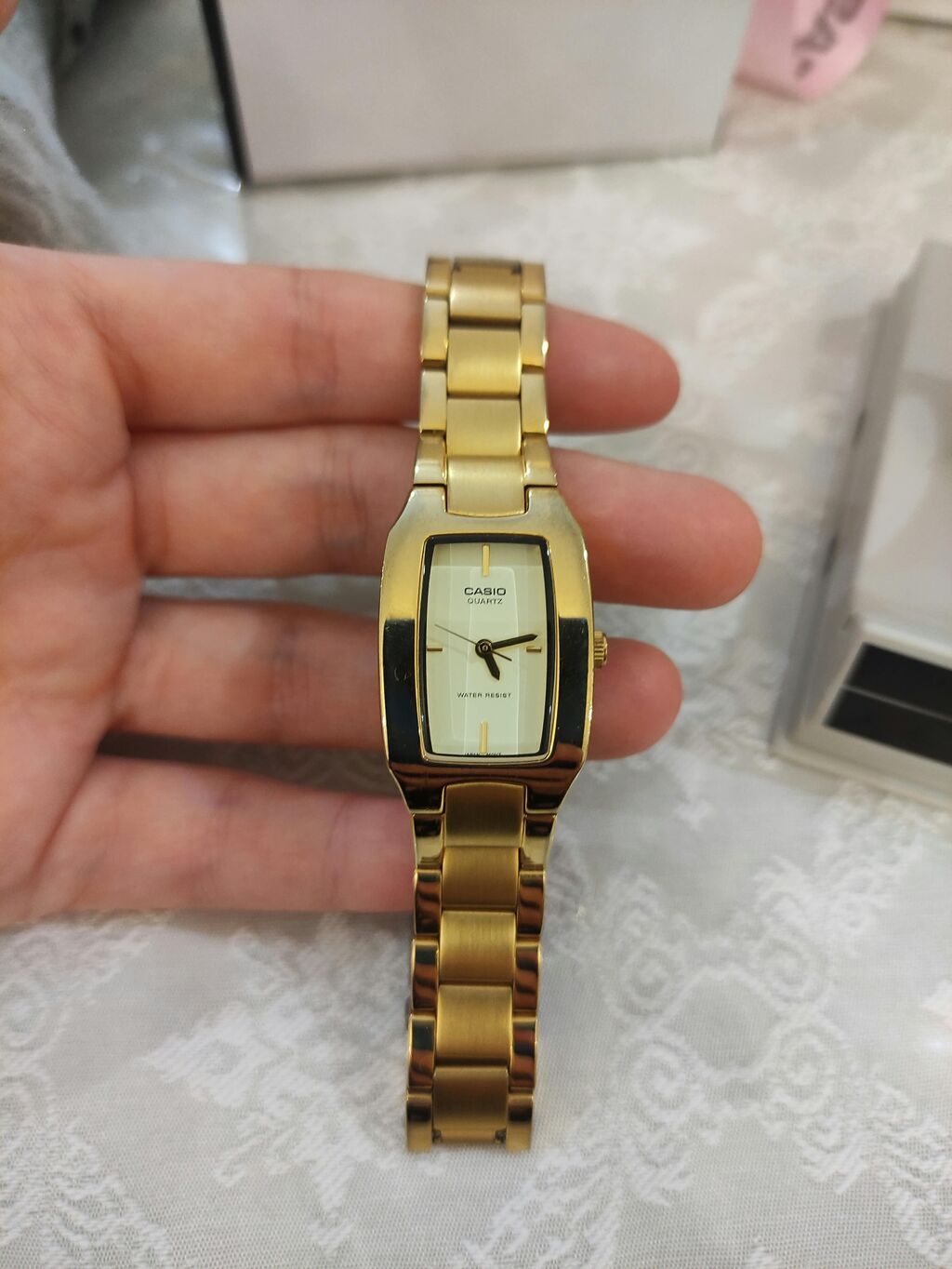 Casio qadın qol saatı Saat az istifadə olunub,incə biləkli xanım — Qol saatları, Bakı (3)