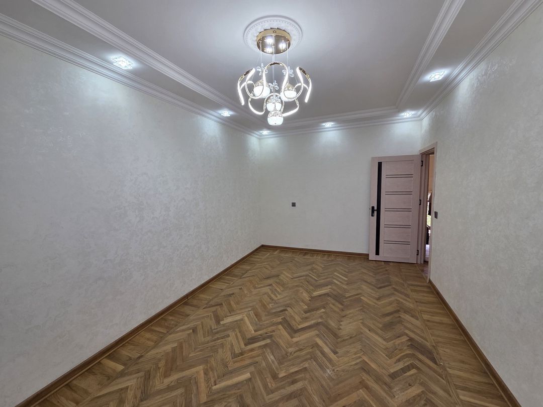 Satılır 2 otaqlı köhnə tikili 50 m² — Mənzil, Bakı (3)