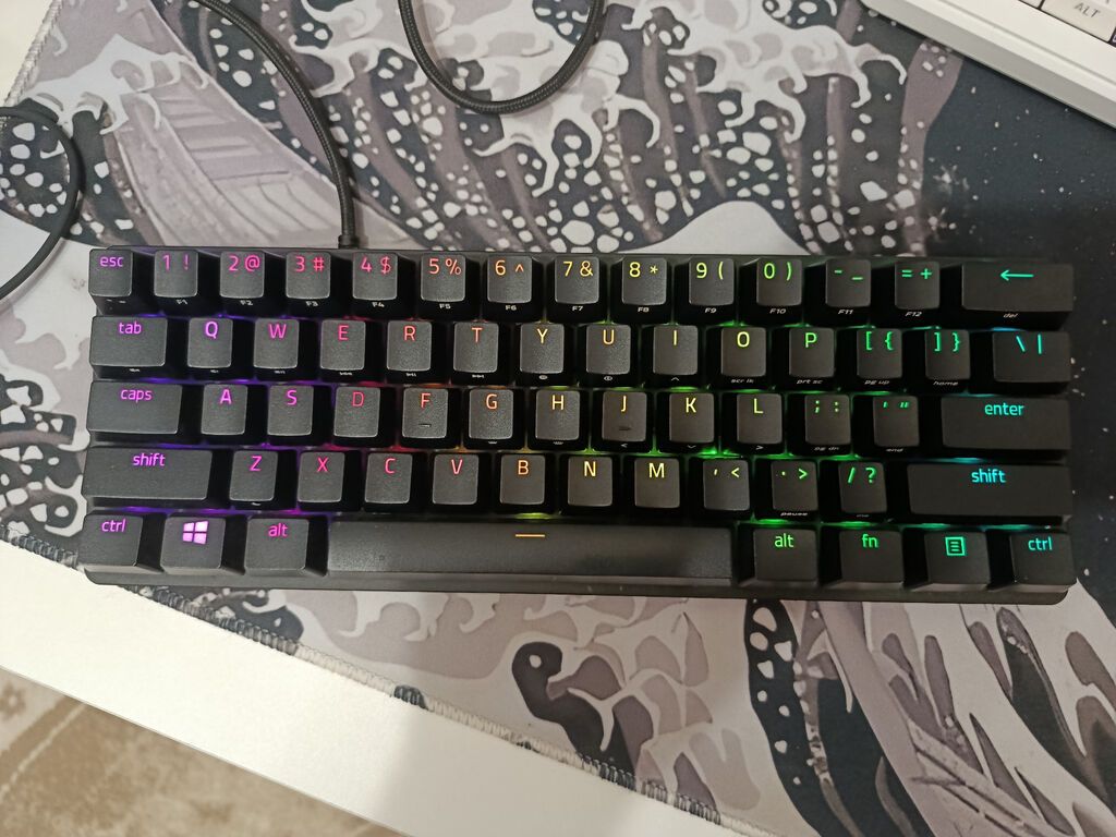 Razer Huntsman Mini Türkiyədən sifariş olunub. Uzun müddət səliqəli — Klaviaturalar və siçanlar, Bakı