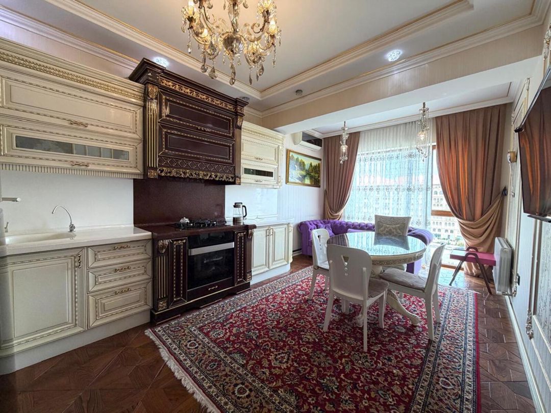 Satılır 4 otaqlı yeni tikili 185 m² — Mənzil, Bakı (5)
