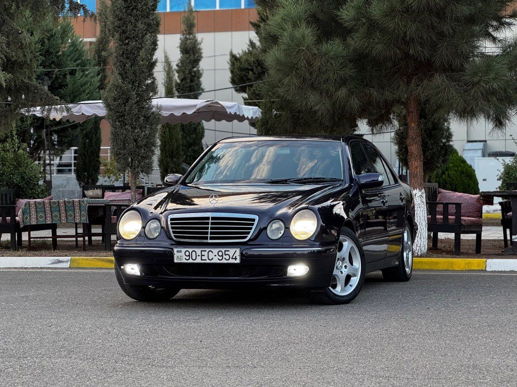 Mercedes E 240, 2.4 L, 2000 il, 368 000 km 90-EC-954 — Avtomobillər, Saatlı (2)
