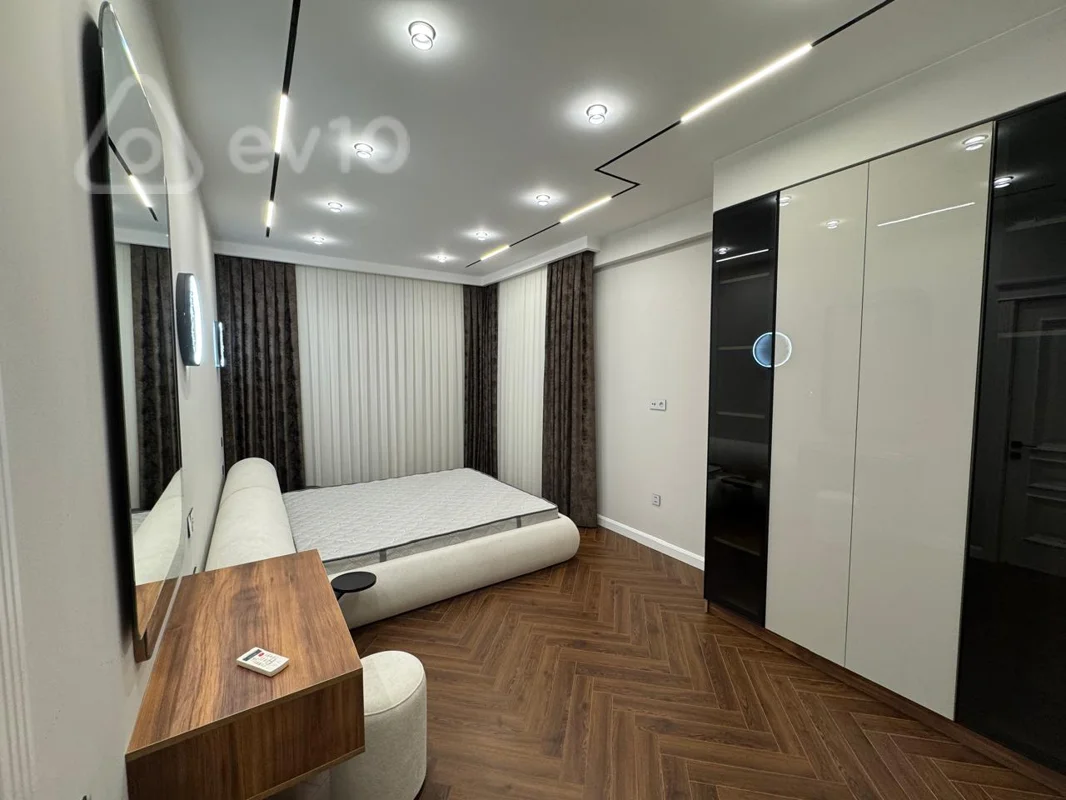 3 otaqlı mənzil, 110 m², Natiq Əliyev küçəsi. — kirayə — Mənzil, Bakı (4)