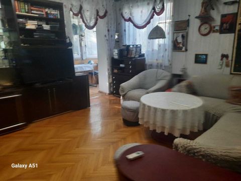 İcarəyə verilir 2 otaqlı köhnə tikili 55 m² — Bakı