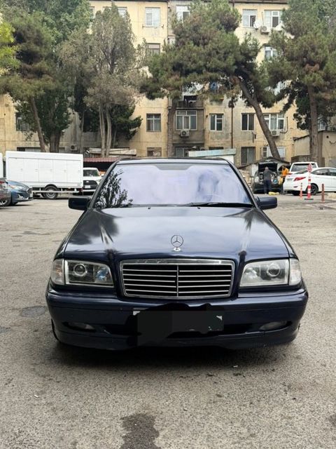 Mercedes C 240, 2.4 L, 1998 il, 400 000 km — Bakı