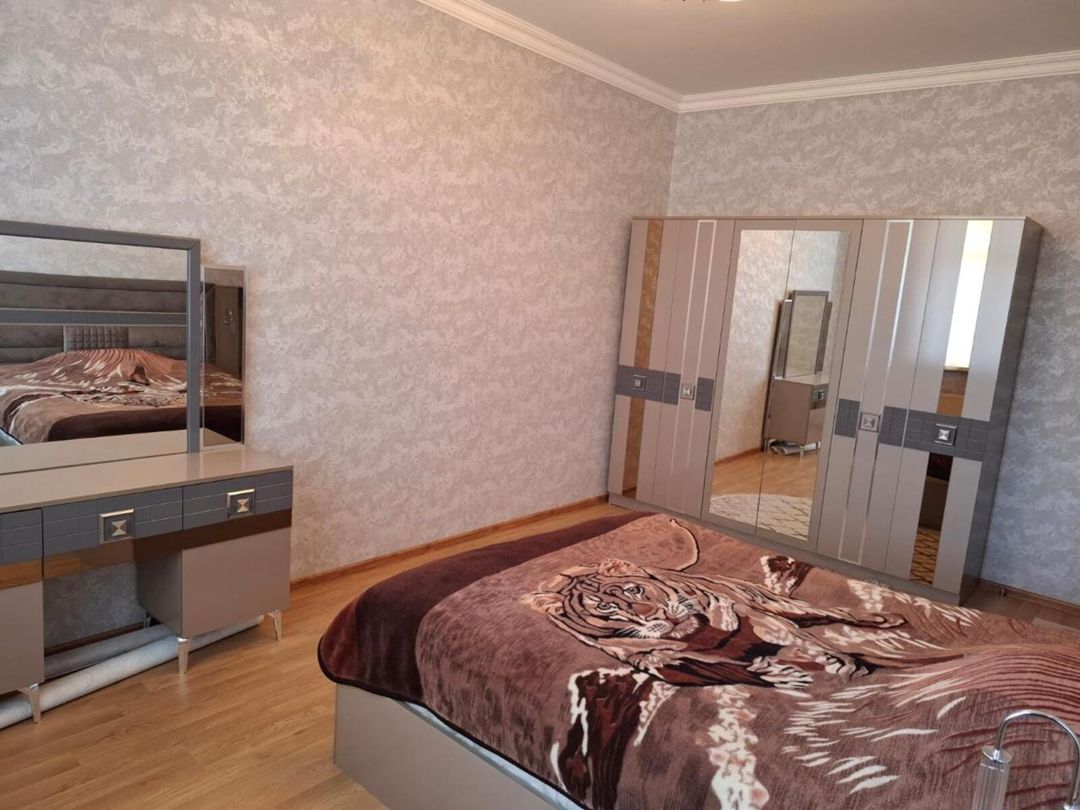İcarəyə verilir 3 otaqlı yeni tikili 130 m² — Mənzil, Bakı (3)