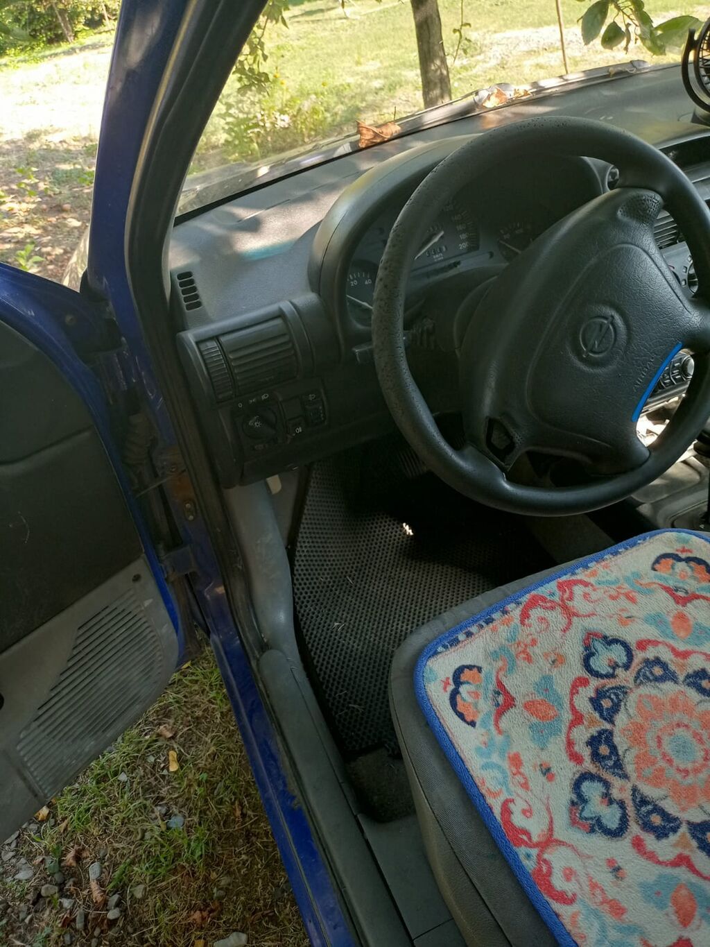Opel Corsa: 1.4 l 1997 il 333225 km Hetçbek 02-BL-938 — Avtomobillər, İsmayıllı (4)