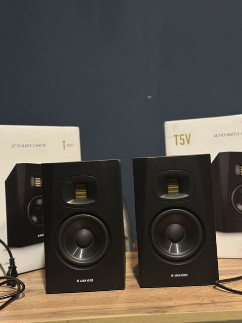 Adam Audio T5V – aktiv studiya monitorları (cüt) Sadəcə karobkadan — Bakı