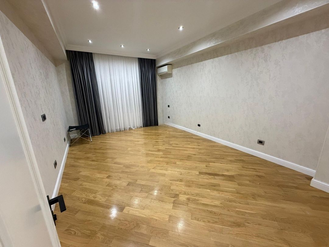 Satılır 3 otaqlı yeni tikili 141 m² — Mənzil, Bakı (9)