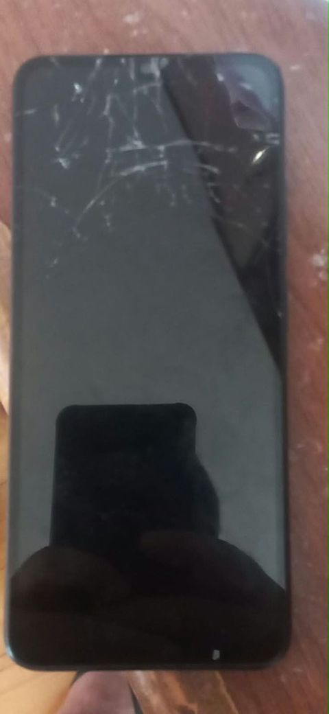 Redmi 12C, 128 GB, rəng - Qara, Qırıq — Digah